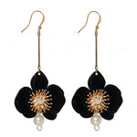 Butterfly Orchid Pearl Earrings - Black