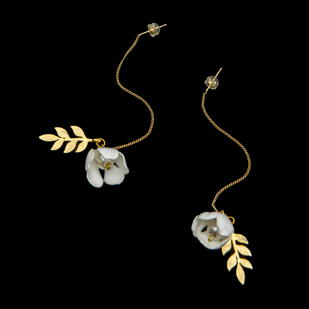 White Flower Adjustable Earrings Earrings Upcycle with Jing 